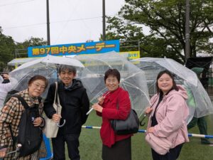 雨の中のメーデー