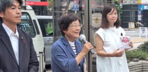 8月15日終戦記念日の区議団宣伝